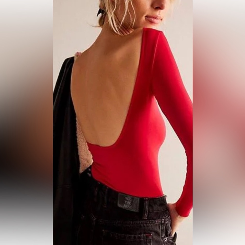 ❣️‼️SOLD Free People Low Back Seamless Long Sleeve Ski Patrol Red XS/S